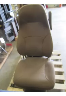 VOLVO VNL SEAT, FRONT