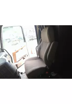 VOLVO VNL SEAT, FRONT