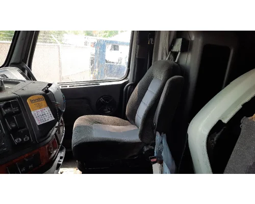VOLVO VNL SEAT, FRONT