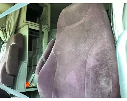 VOLVO VNL SEAT, FRONT