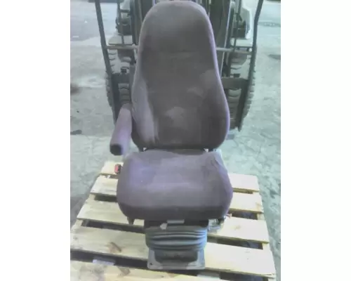 VOLVO VNL SEAT, FRONT