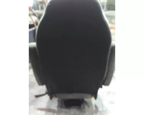 VOLVO VNL SEAT, FRONT