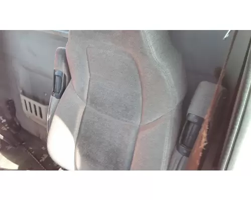 VOLVO VNL SEAT, FRONT