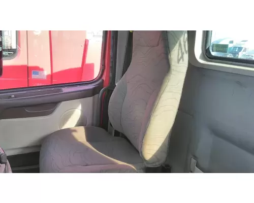 VOLVO VNL SEAT, FRONT