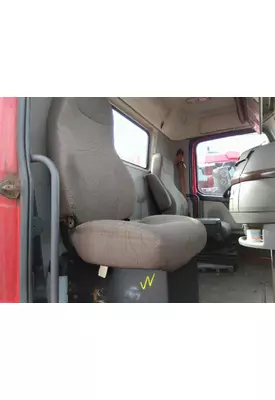 VOLVO VNL SEAT, FRONT