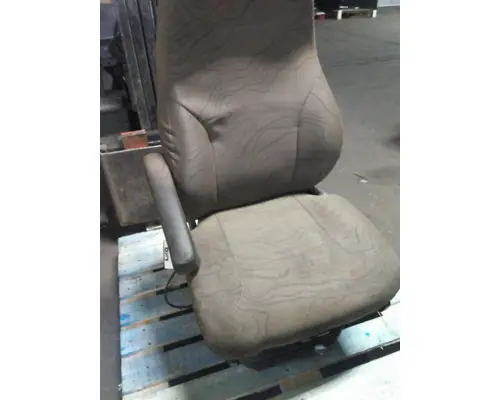 VOLVO VNL SEAT, FRONT