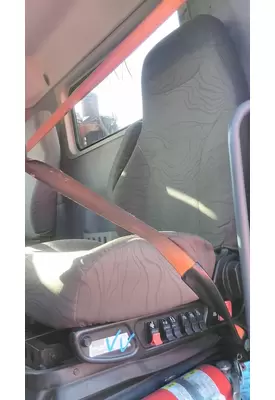 VOLVO VNL SEAT, FRONT