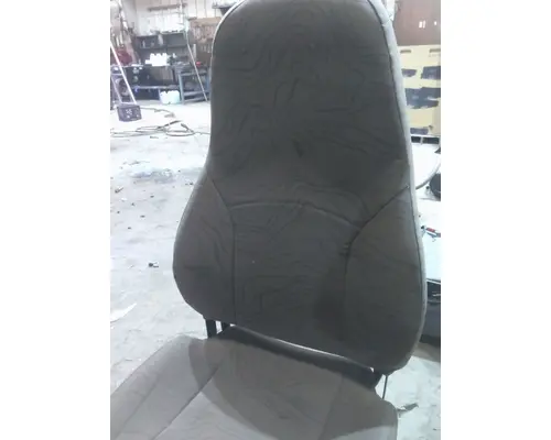 VOLVO VNL SEAT, FRONT