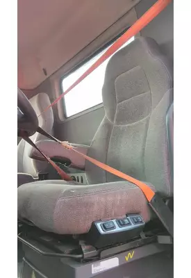 VOLVO VNL SEAT, FRONT