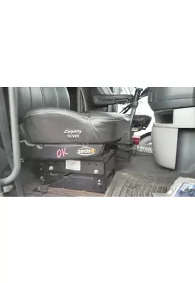VOLVO VNL SEAT, FRONT