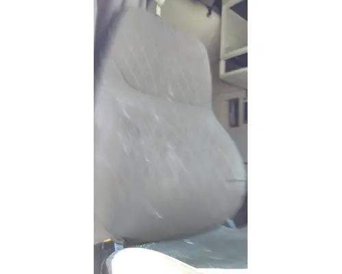 VOLVO VNL SEAT, FRONT