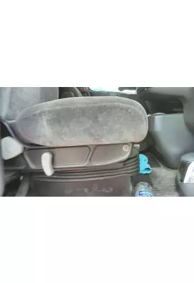 VOLVO VNL SEAT, FRONT