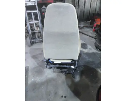 VOLVO VNL SEAT, FRONT