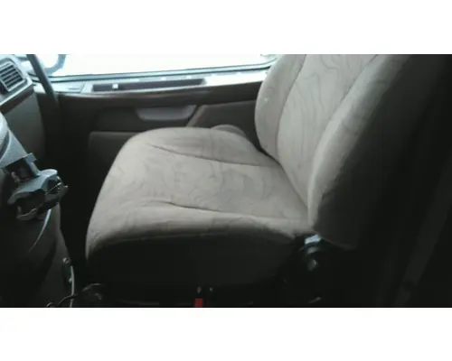 VOLVO VNL SEAT, FRONT