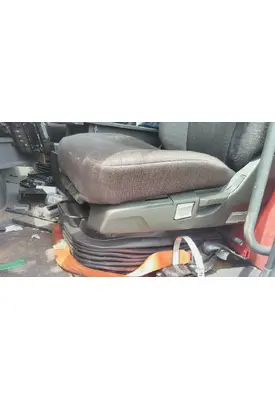 VOLVO VNL SEAT, FRONT