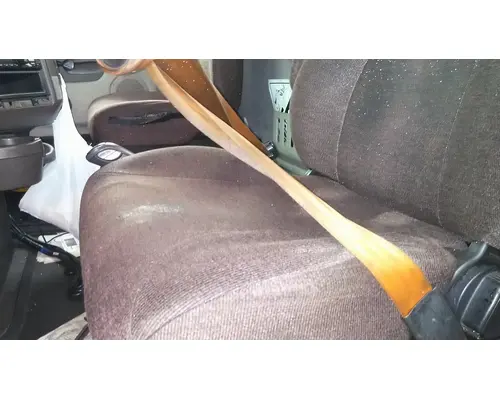 VOLVO VNL SEAT, FRONT