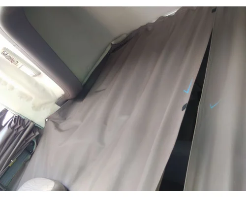 VOLVO VNL SLEEPER CURTAIN