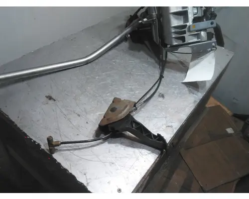 VOLVO VNL STEERING COLUMN