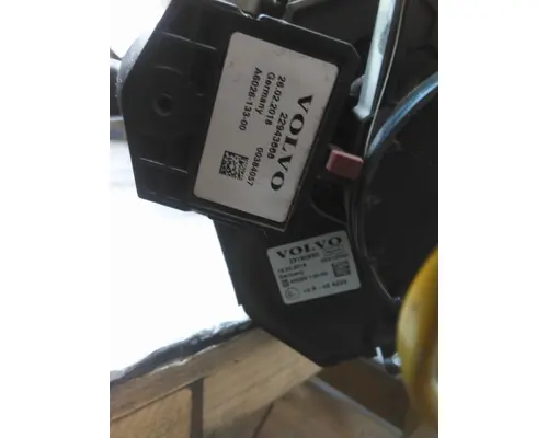 VOLVO VNL STEERING COLUMN