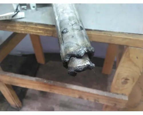 VOLVO VNL STEERING COLUMN