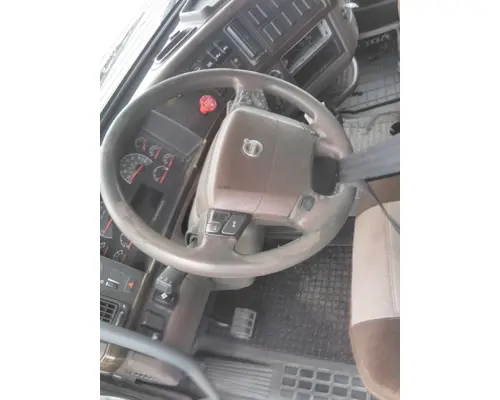 VOLVO VNL STEERING COLUMN