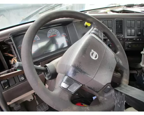 VOLVO VNL STEERING COLUMN