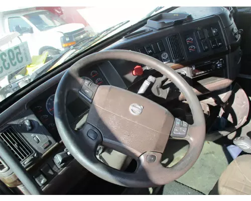 VOLVO VNL STEERING COLUMN