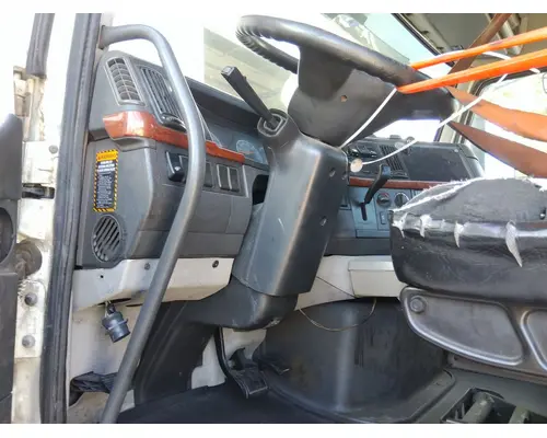 VOLVO VNL STEERING COLUMN