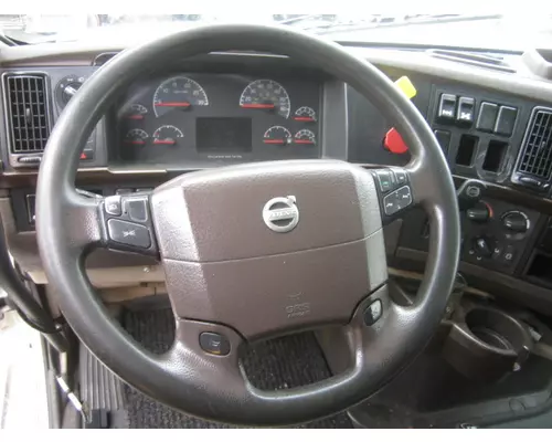 VOLVO VNL STEERING COLUMN