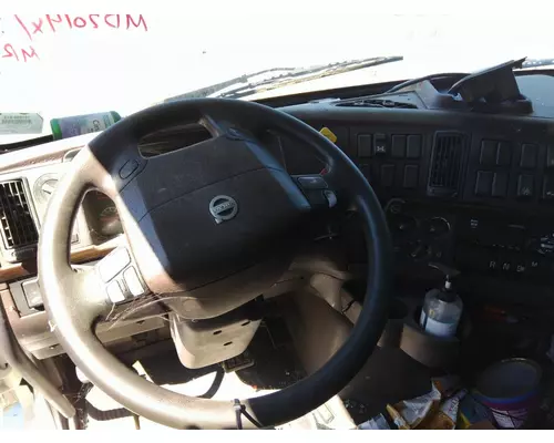 VOLVO VNL STEERING COLUMN
