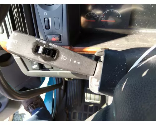 VOLVO VNL STEERING COLUMN