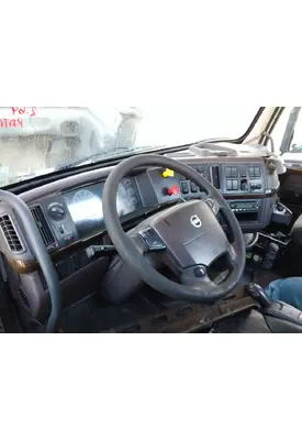 VOLVO VNL STEERING COLUMN