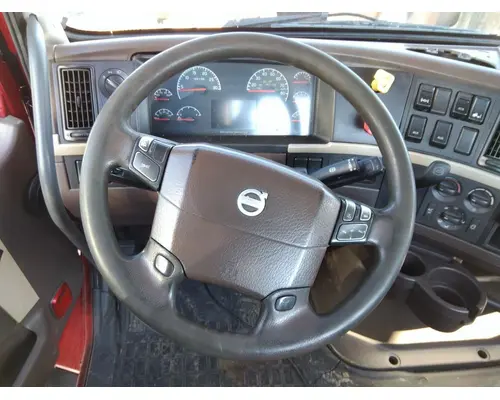 VOLVO VNL STEERING COLUMN