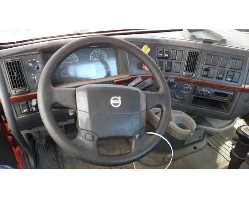 VOLVO VNL STEERING COLUMN