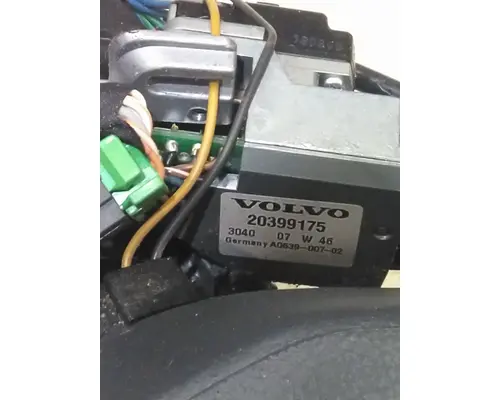 VOLVO VNL STEERING COLUMN