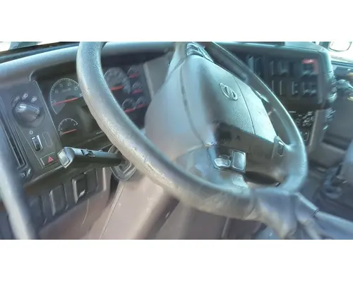 VOLVO VNL STEERING COLUMN