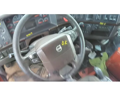 VOLVO VNL STEERING COLUMN