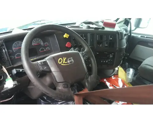 VOLVO VNL STEERING COLUMN