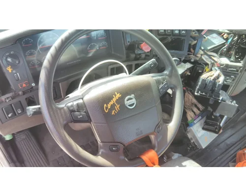 VOLVO VNL STEERING COLUMN