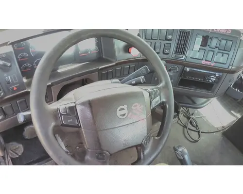 VOLVO VNL STEERING COLUMN