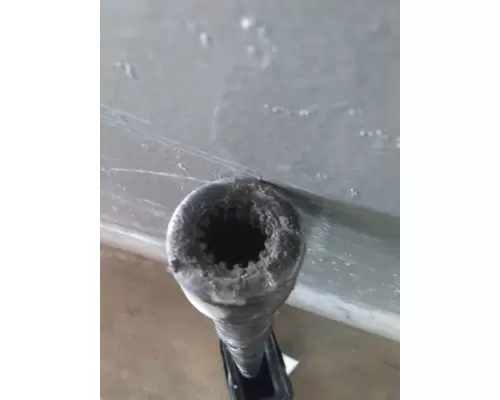 VOLVO VNL STEERING SHAFT