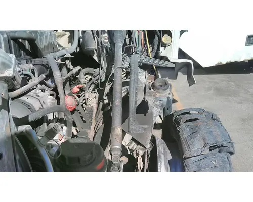 VOLVO VNL STEERING SHAFT