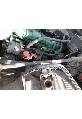 VOLVO VNL STEERING SHAFT