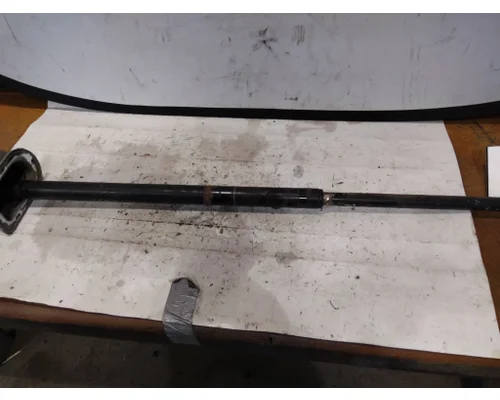 VOLVO VNL STEERING SHAFT