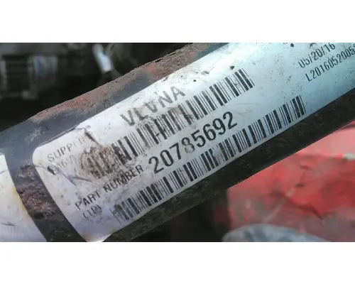VOLVO VNL STEERING SHAFT
