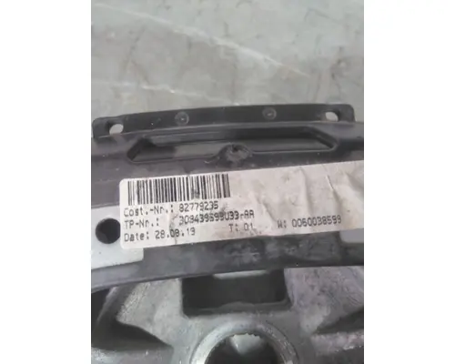 VOLVO VNL STEERING WHEEL