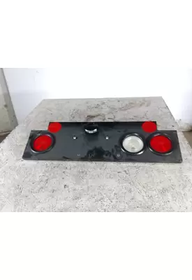 VOLVO VNL STOP TURN TAIL LAMP