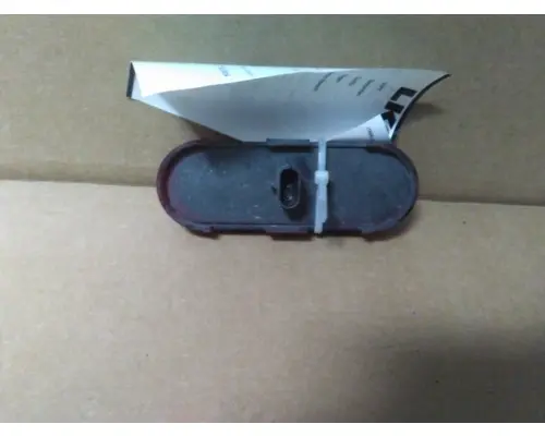 VOLVO VNL STOP TURN TAIL LAMP