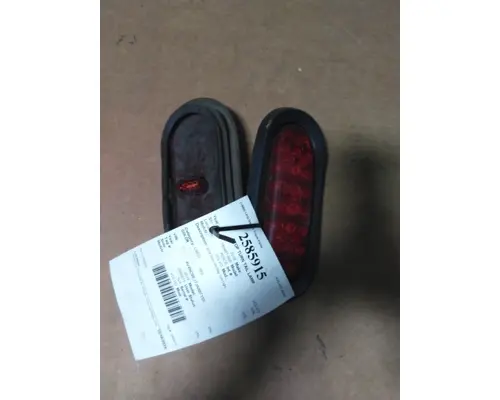 VOLVO VNL STOP TURN TAIL LAMP