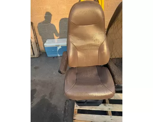 VOLVO VNL Seat, Front